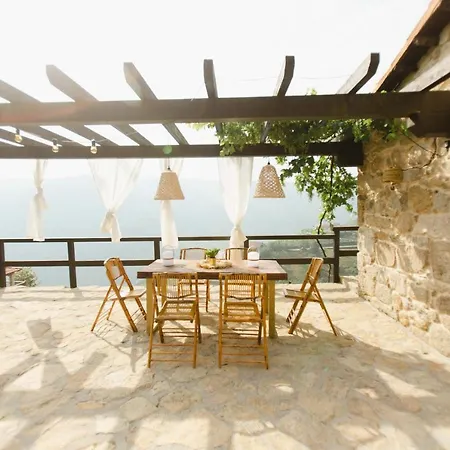 Apedeceo Belesar Villa, Ribeira Sacra, Galicia Willa *
