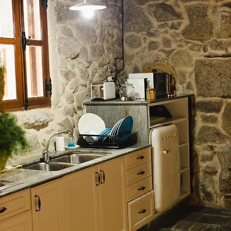 Apedeceo Belesar Villa, Ribeira Sacra, Galicia 빌라 찬타다