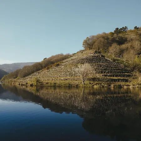 Apedeceo Belesar Villa, Ribeira Sacra, Galicia * 찬타다