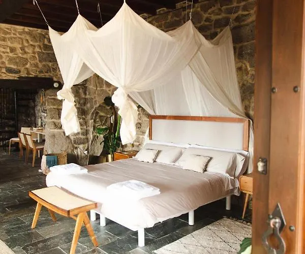 Apedeceo Belesar Villa, Ribeira Sacra, Galicia Villa