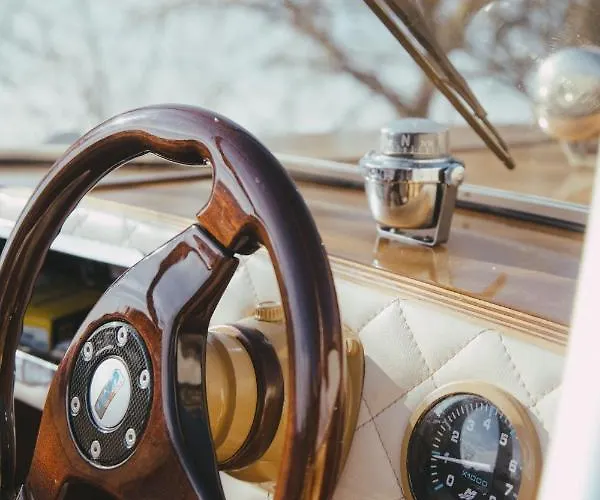 Villa Apedeceo Belesar Villa, Ribeira Sacra, Galicia *